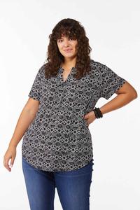 Plus Size Contrast Medallion Pullover Top