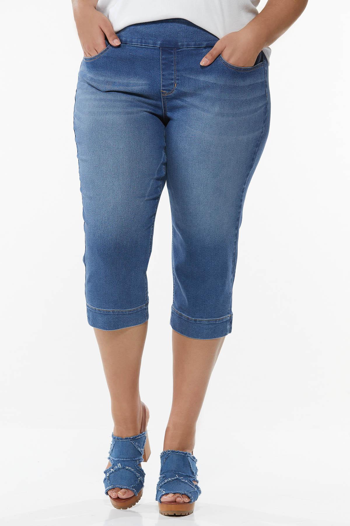 Plus Size Cropped Pull-On Jeans