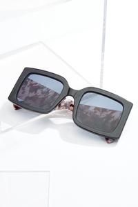 Glam Square Sunglasses