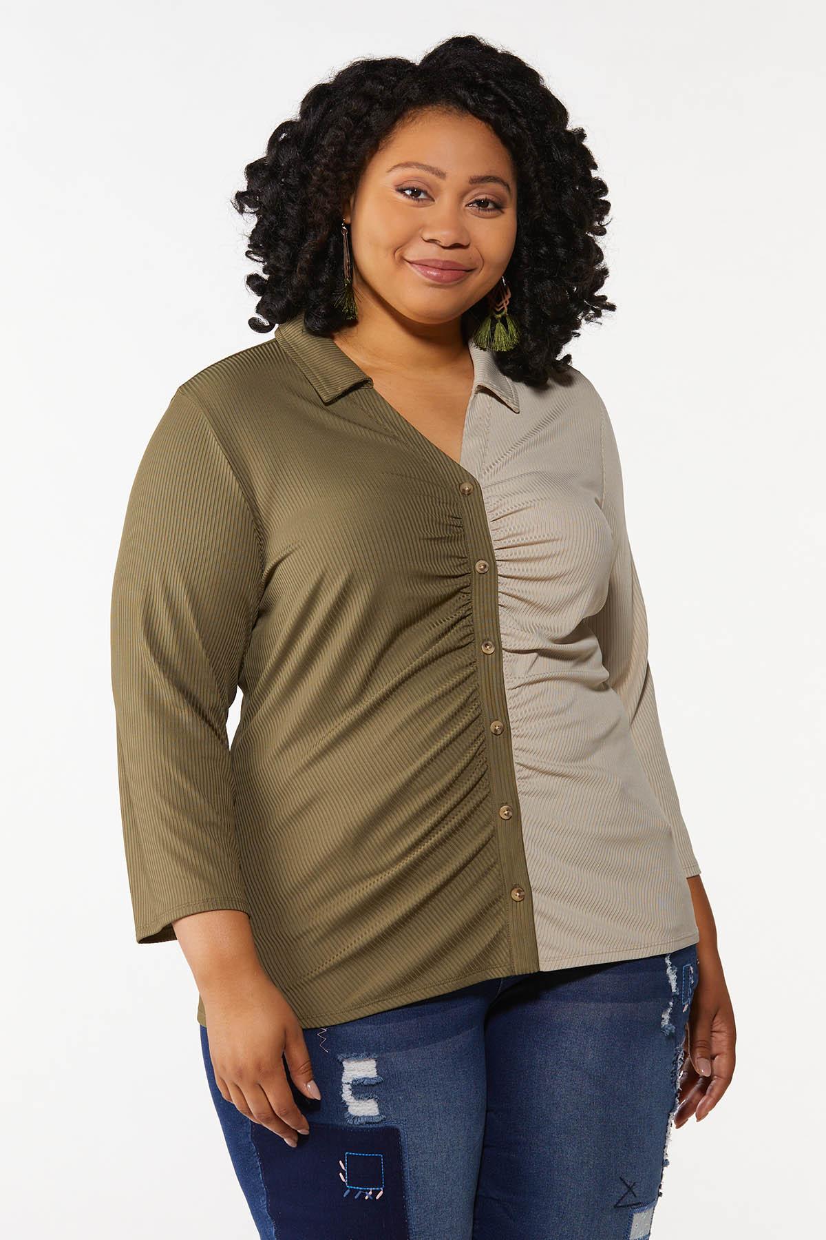 Plus Size Ribbed Collared Top