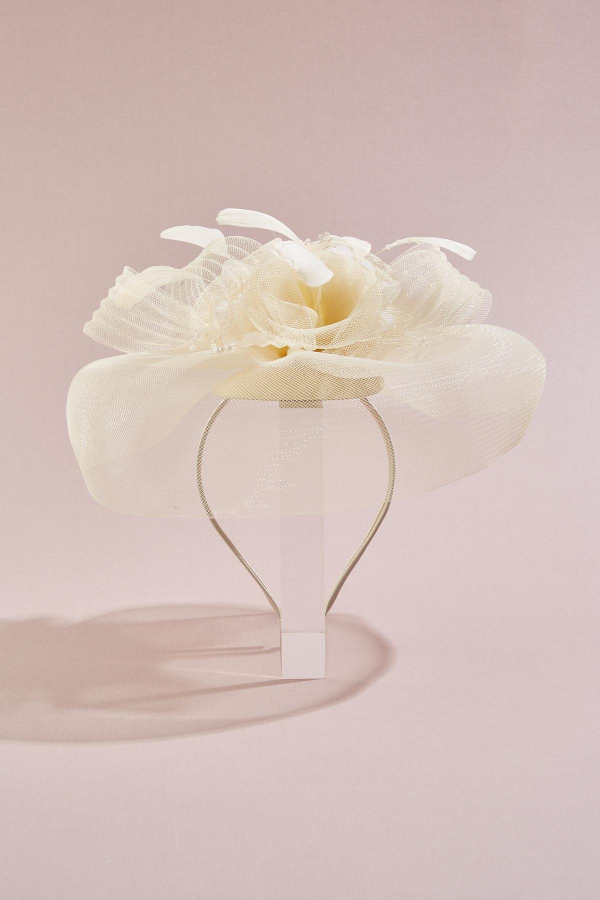 Cato Fashions | Cato Ivory Chiffon Flower Feather Fascinator