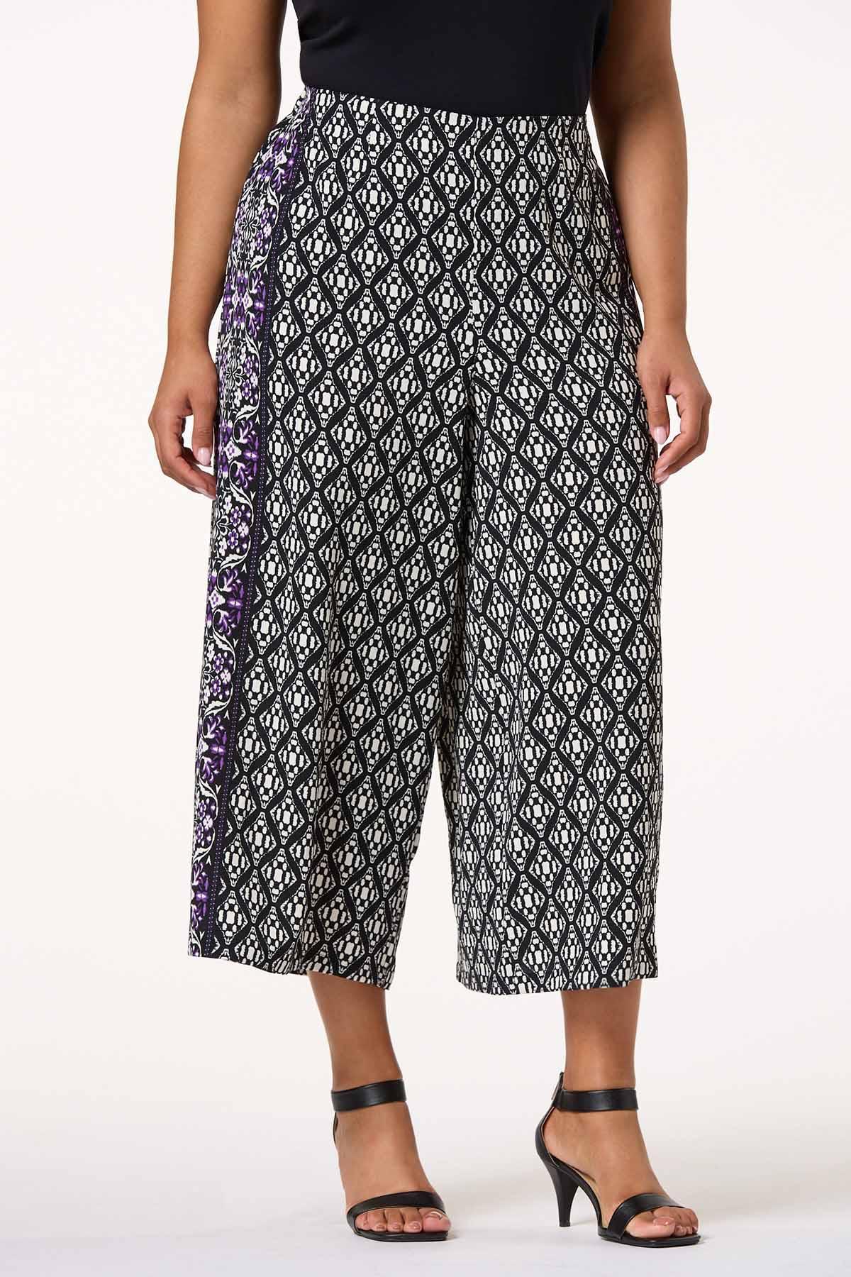  Cato Fashions | Cato Plus Size Contrast Medallion Cropped Pants