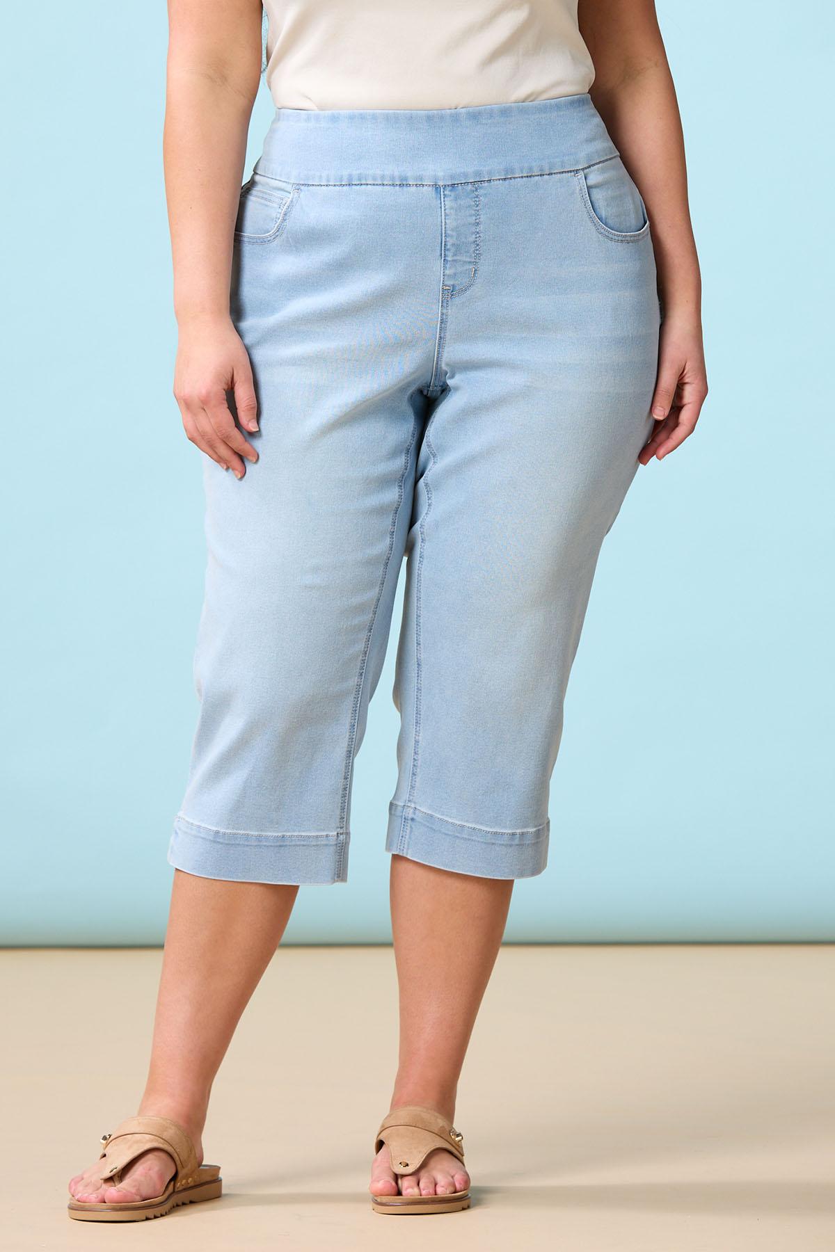 Plus Size The Perfect Jean Light Wash Cropped