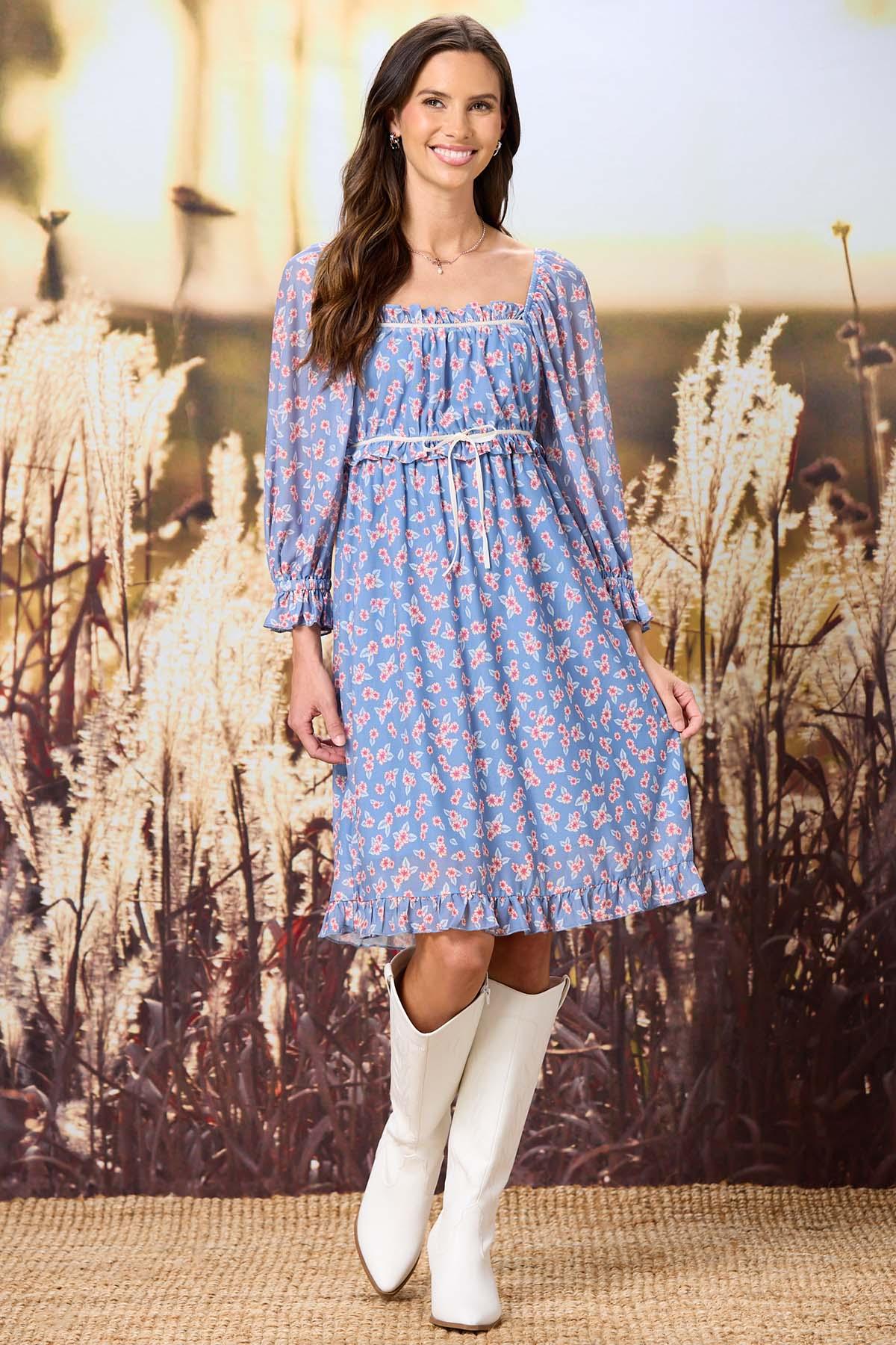 blue floral tie front dress Milla Women's Hydrangea Tender Floral Maxi Tie-Strap Dress main image 0