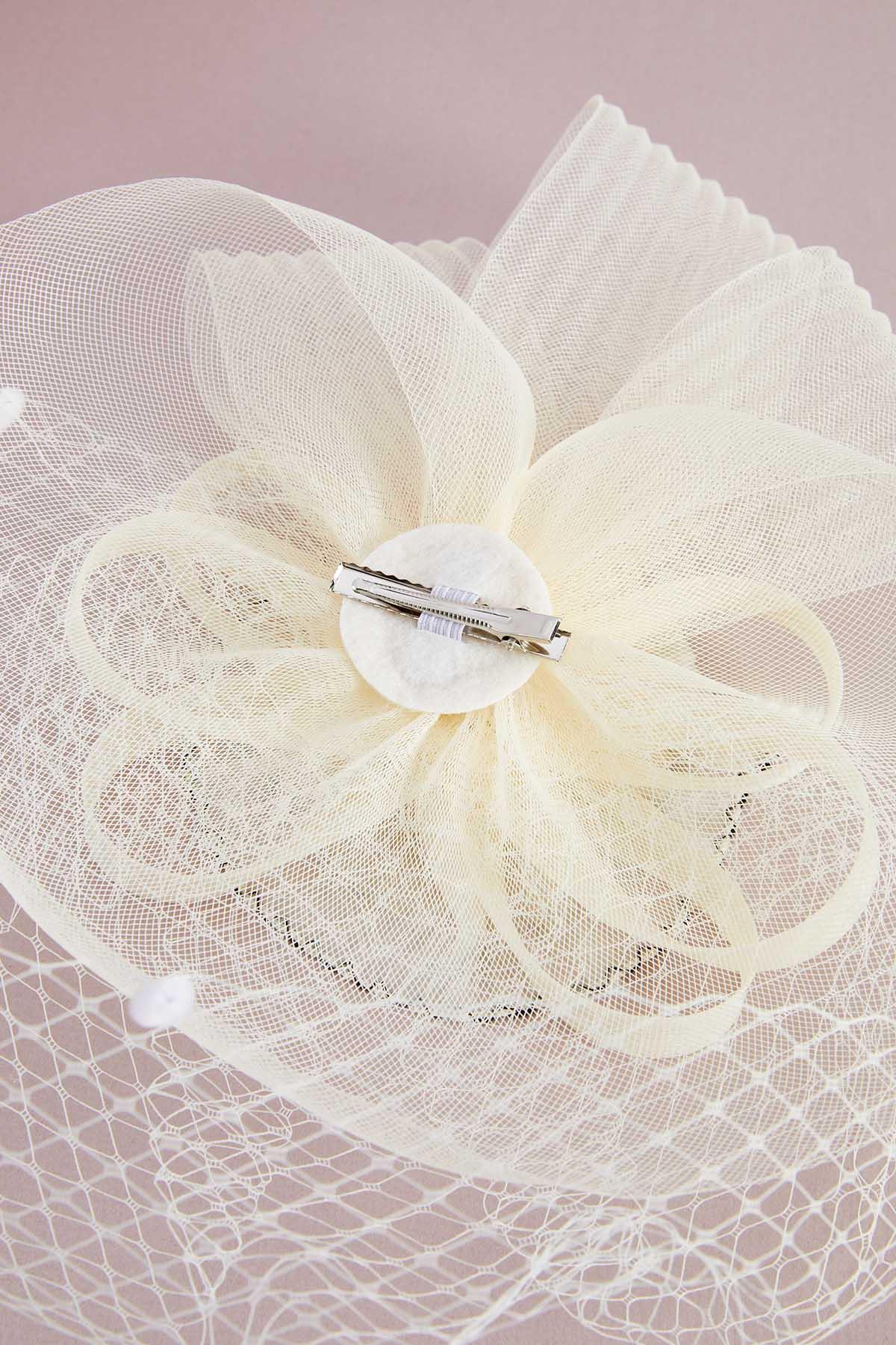 Cato Fashions | Cato Ruffle Flower Pearl Veil Fascinator