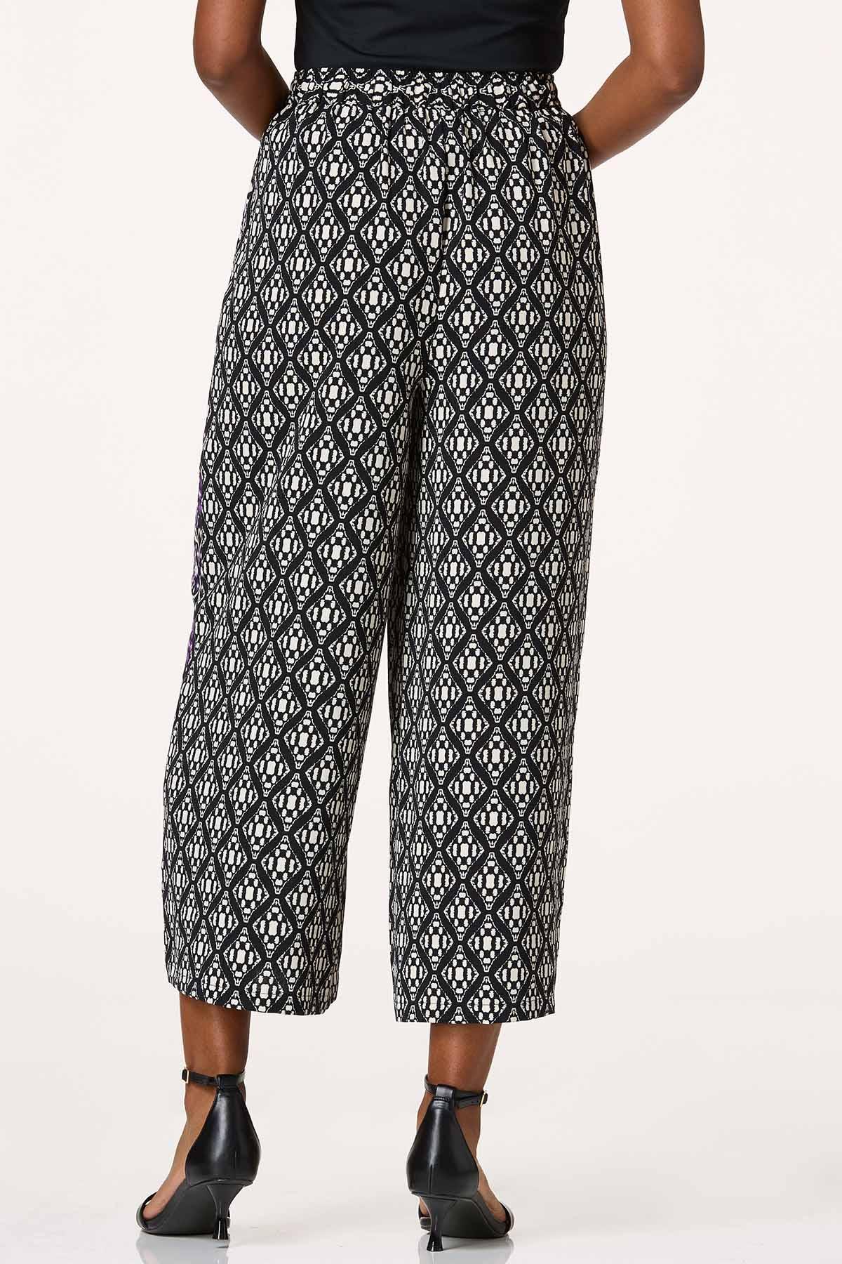  Cato Fashions | Cato Contrast Medallion Cropped Pants